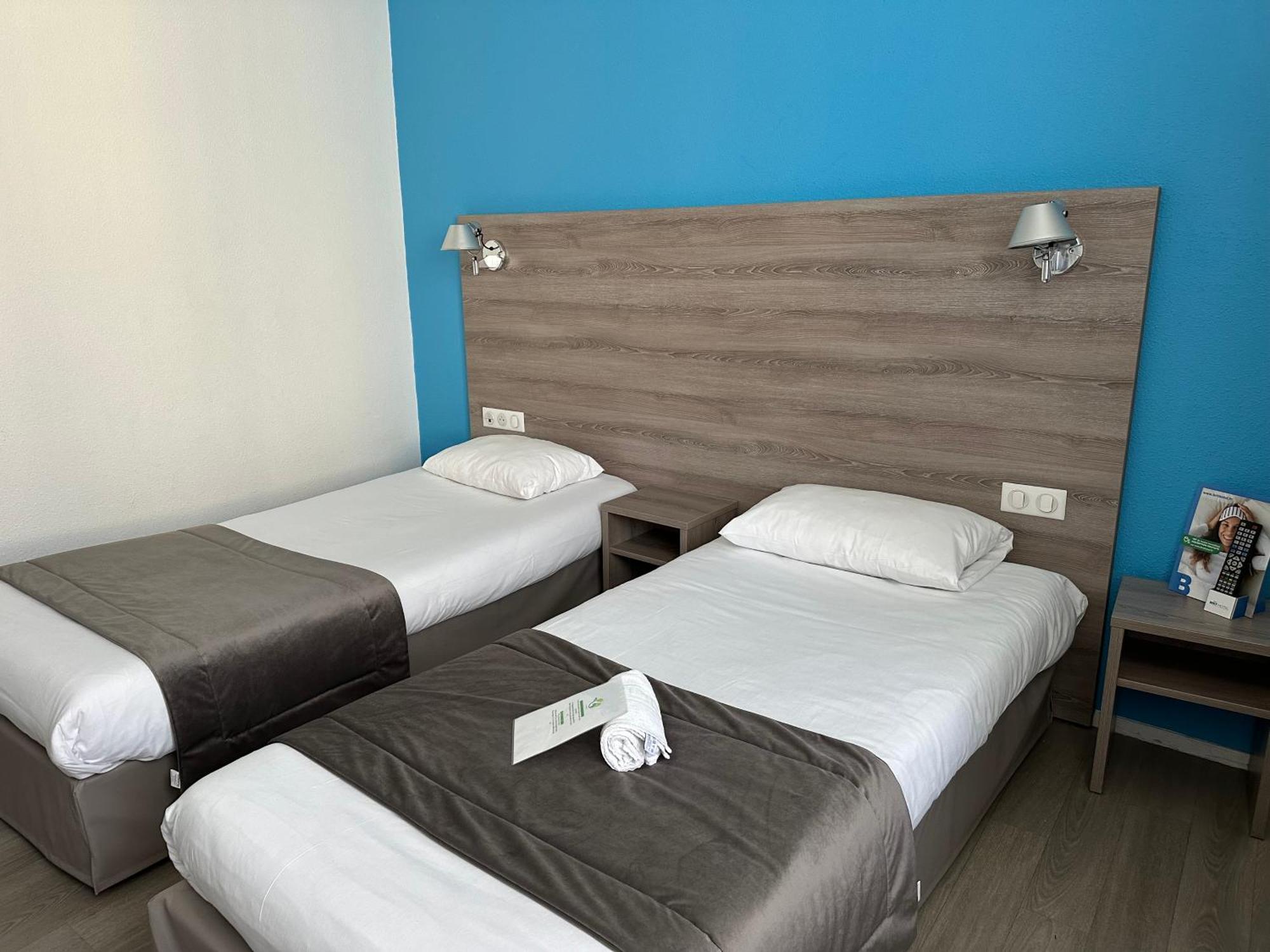 Brit Hotel Confort Nevers Centre Gare Exterior photo